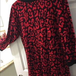 Cathy Daniels Beaded Rose Pattern Top